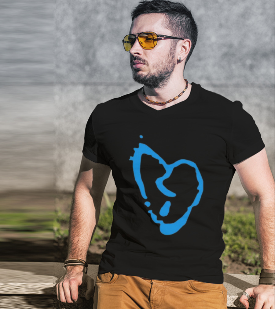 Revenge Lightning Heartbreak Blue Broken Heart Outline T-Shirt