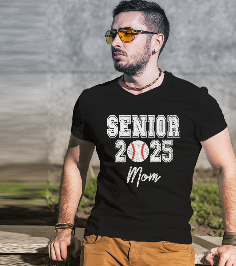 Senior 2025 Mom Baseball Theme T-Shirt