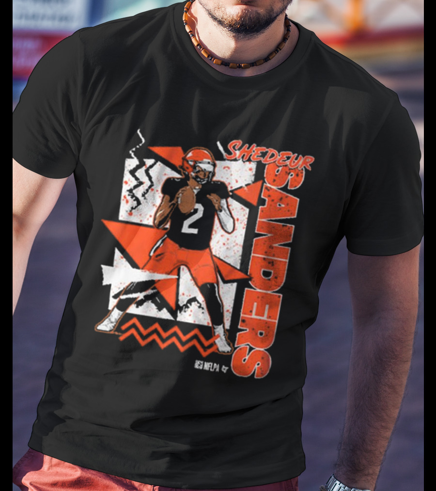 Shedeur Sanders 90s Style Retro Football Illustration T-Shirt