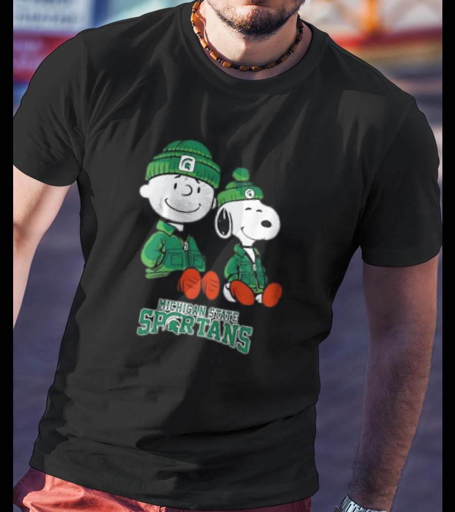 Snoopy And Charlie Brown Michigan State Spartans Green Apparel T-Shirt