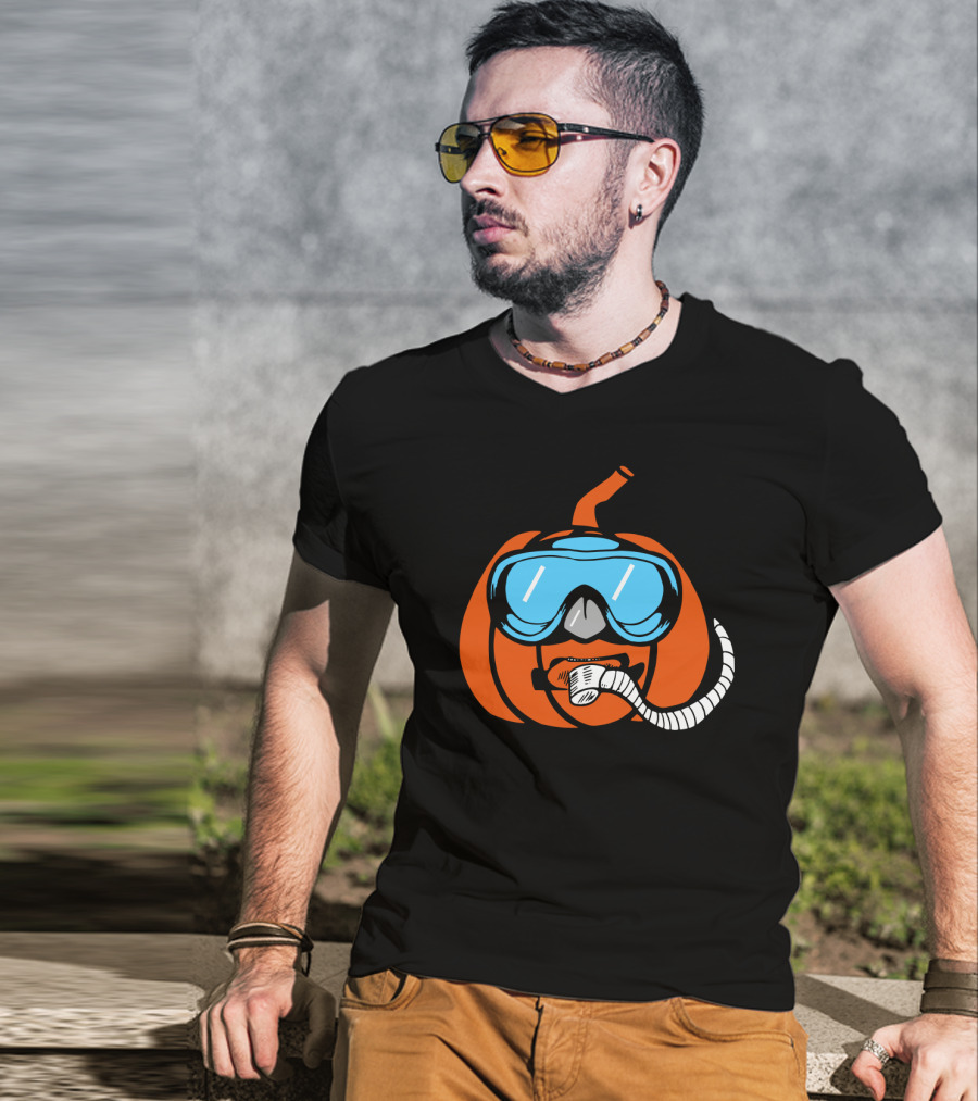 Scuba Pumpkin Halloween Snorkeling Mask T-Shirt
