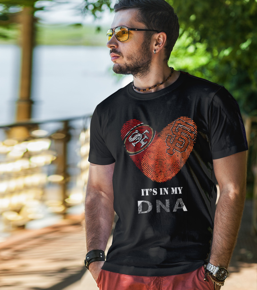 49ers Giants Heart Fingerprint DNA T-Shirt
