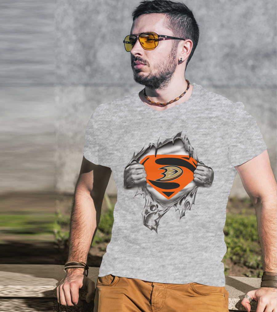 Anaheim Ducks Superman Logo Rip Open T-Shirt