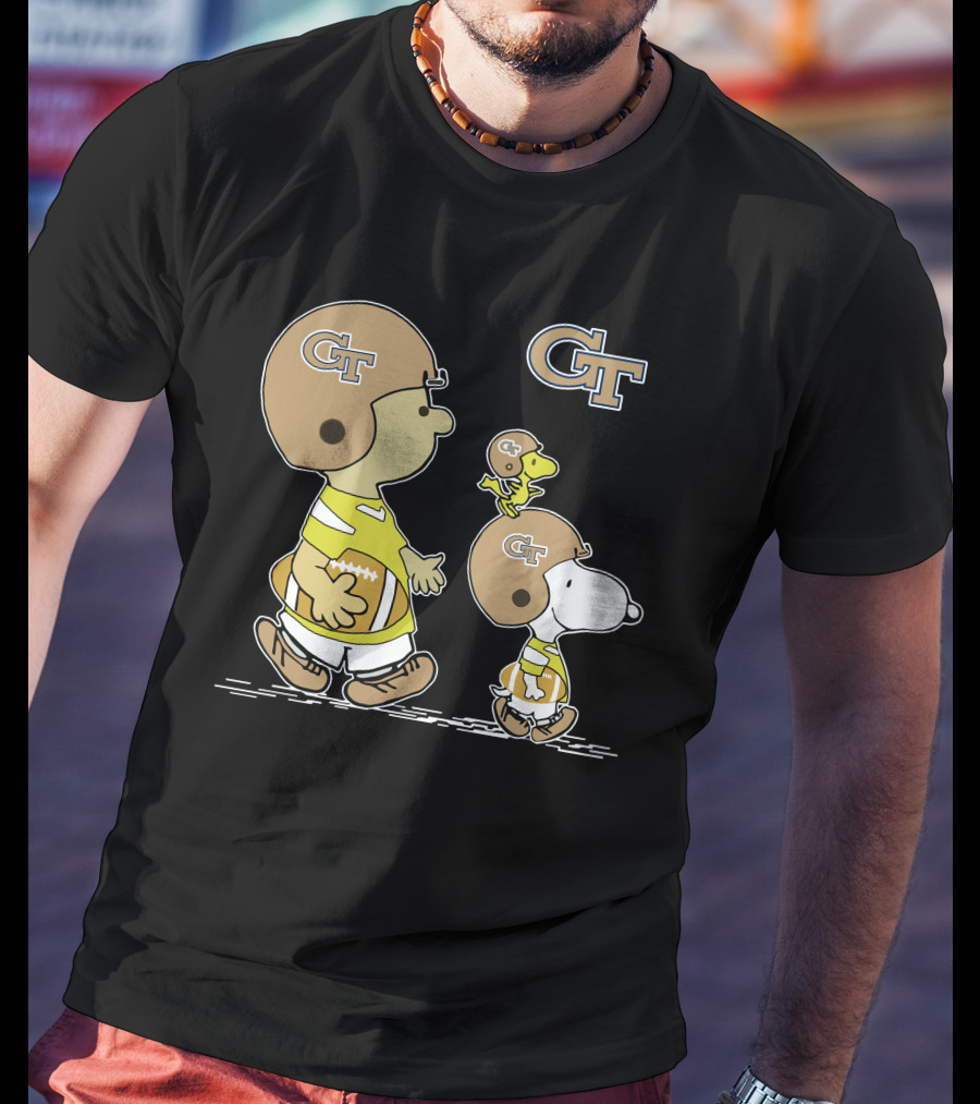 Georgia Tech Yellow Jackets Snoopy And Woodstock Football Duo T-Shirt