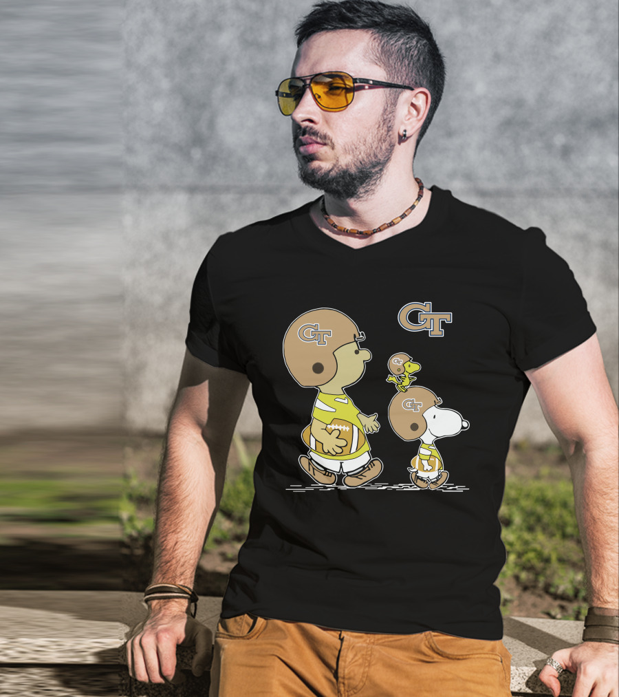 Georgia Tech Yellow Jackets Snoopy And Woodstock Football Duo T-Shirt