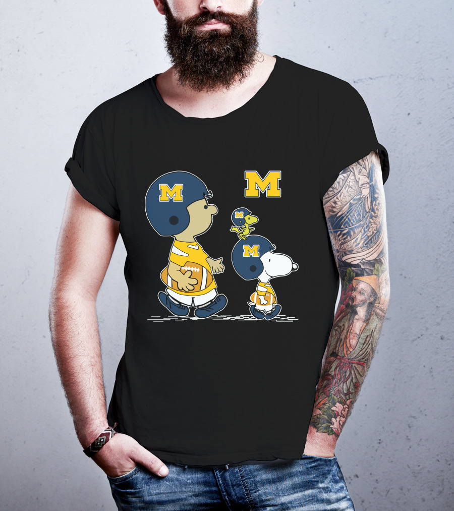 Michigan Wolverines Snoopy And Woodstock Football Helmets T-Shirt