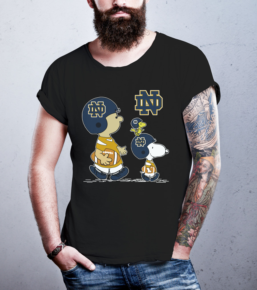 Notre Dame Football Snoopy And Woodstock In Helmets T-Shirt