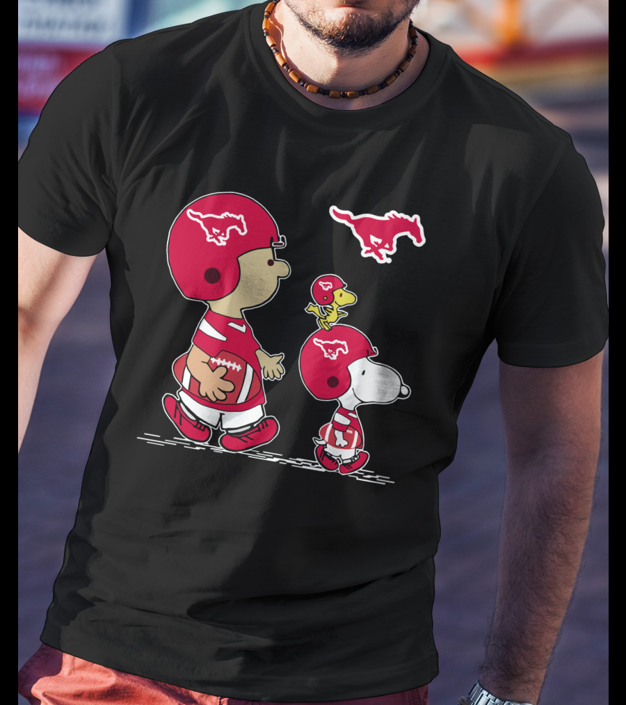SMU Mustangs Snoopy Peanuts Football Team Spirit T-Shirt