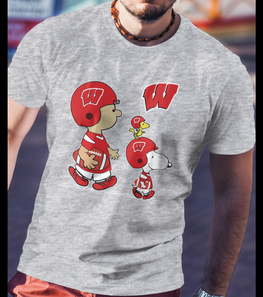 Wisconsin Badgers Snoopy Football Helmet Peanuts Characters Walking Together T-Shirt