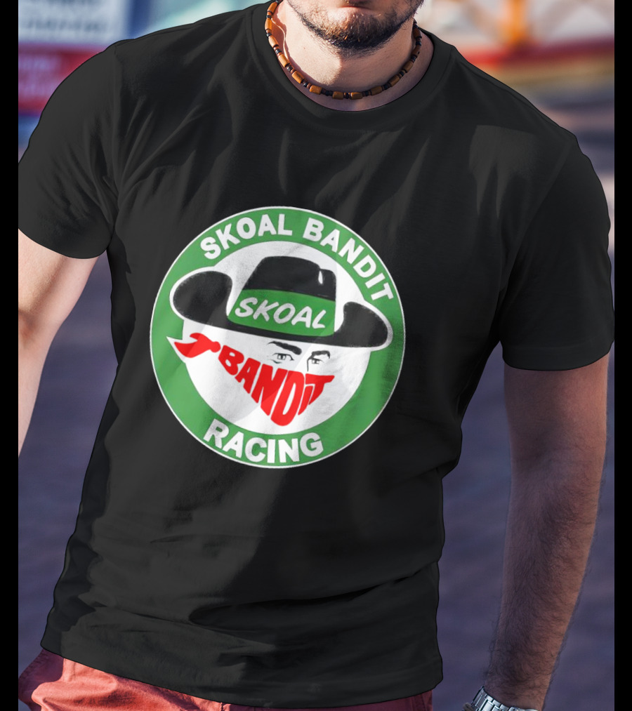 Skoal Bandit Racing Skoal Bandit Logo Cowboy Hat Red Bandana T-Shirt