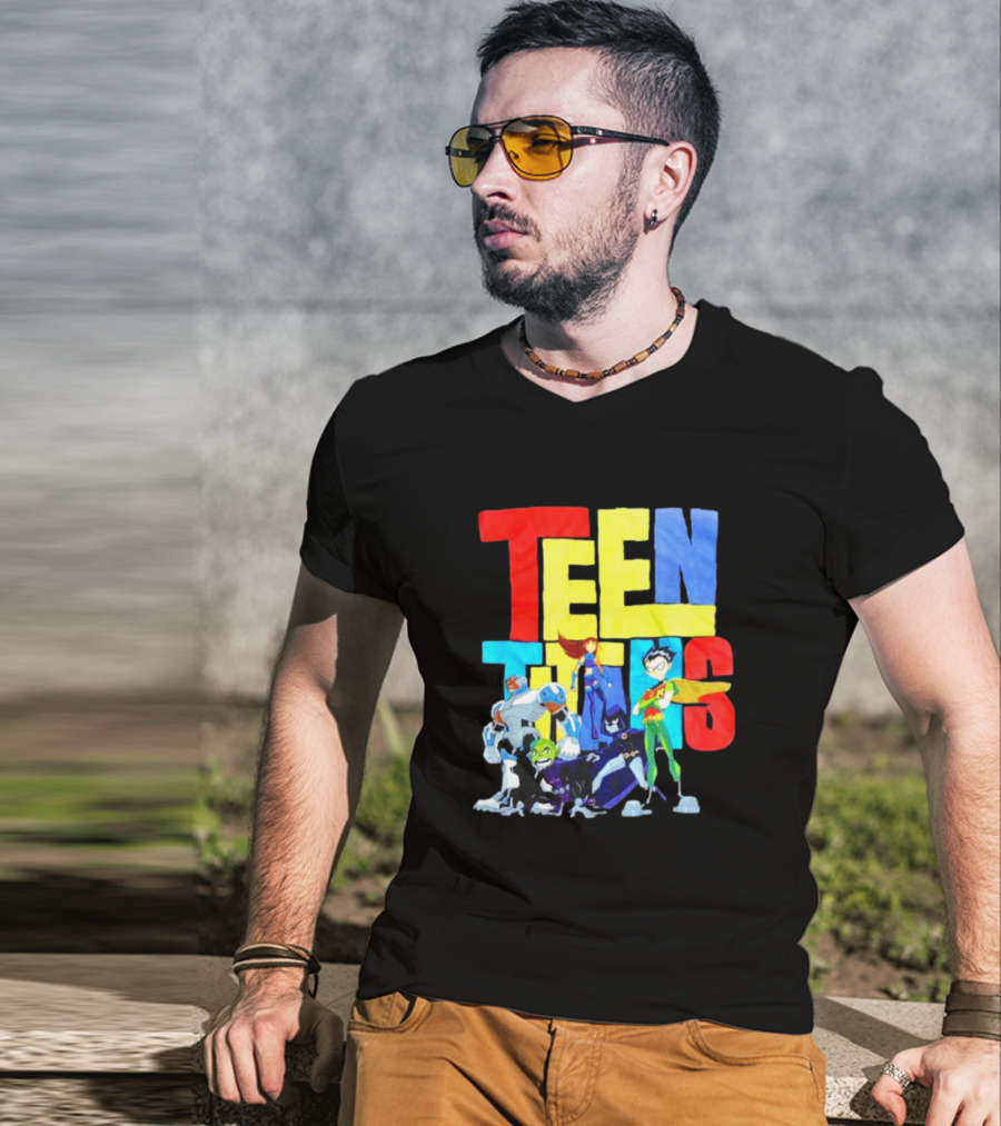 Teen Titans Cartoon Characters Group Pose T-Shirt
