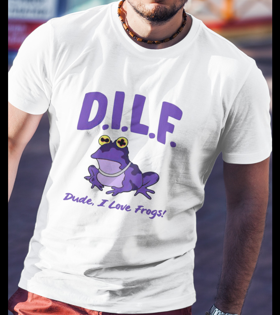 TCU Horned Frogs DILF Dude I Love Frogs Purple Cartoon Frog T-Shirt