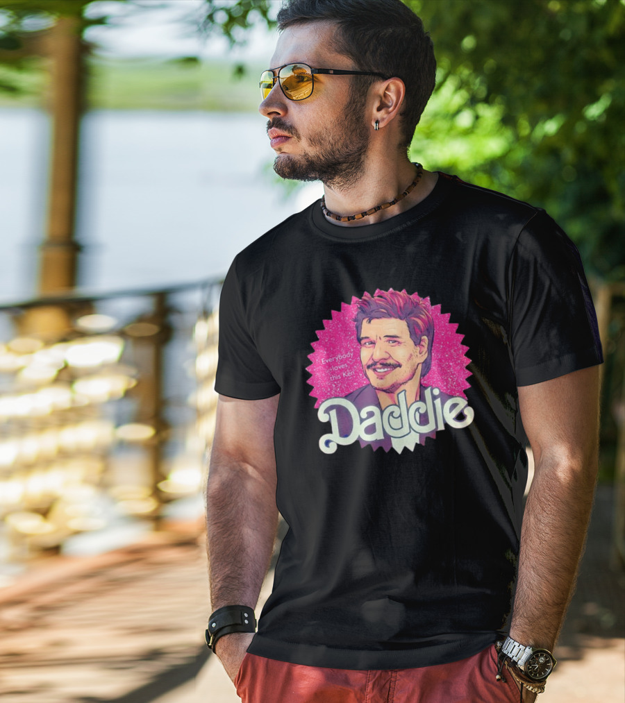 Daddie Everybody Loves This Ken Retro Photo T-Shirt
