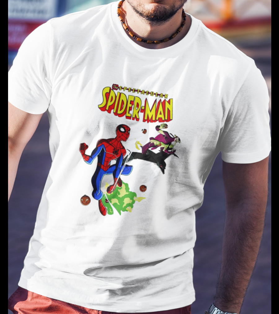 The Spectacular Spider-Man Versus Green Goblin Battle Scene T-Shirt
