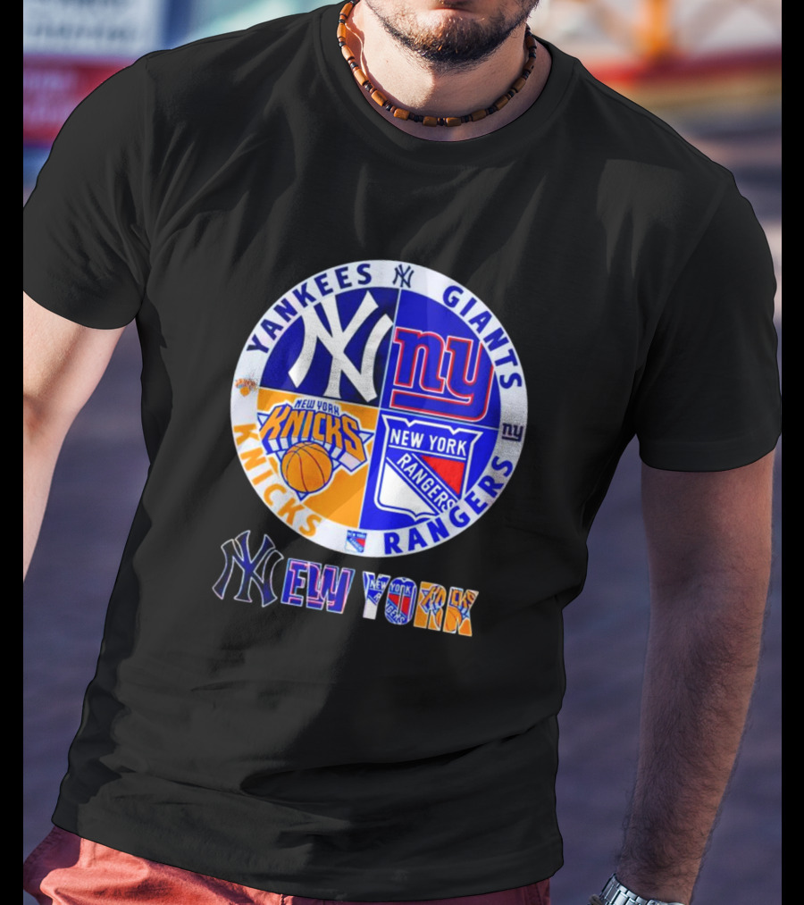 Yankees Giants Knicks Rangers New York T-Shirt