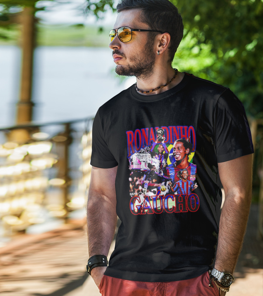 Ronaldinho Gaucho Barcelona Football Legend Retro Collage T-Shirt