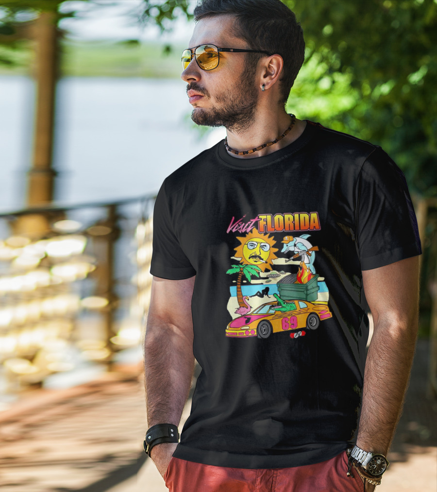 Visit Florida Beach Car Alligator Sun Dolphin Racing Fun T-Shirt