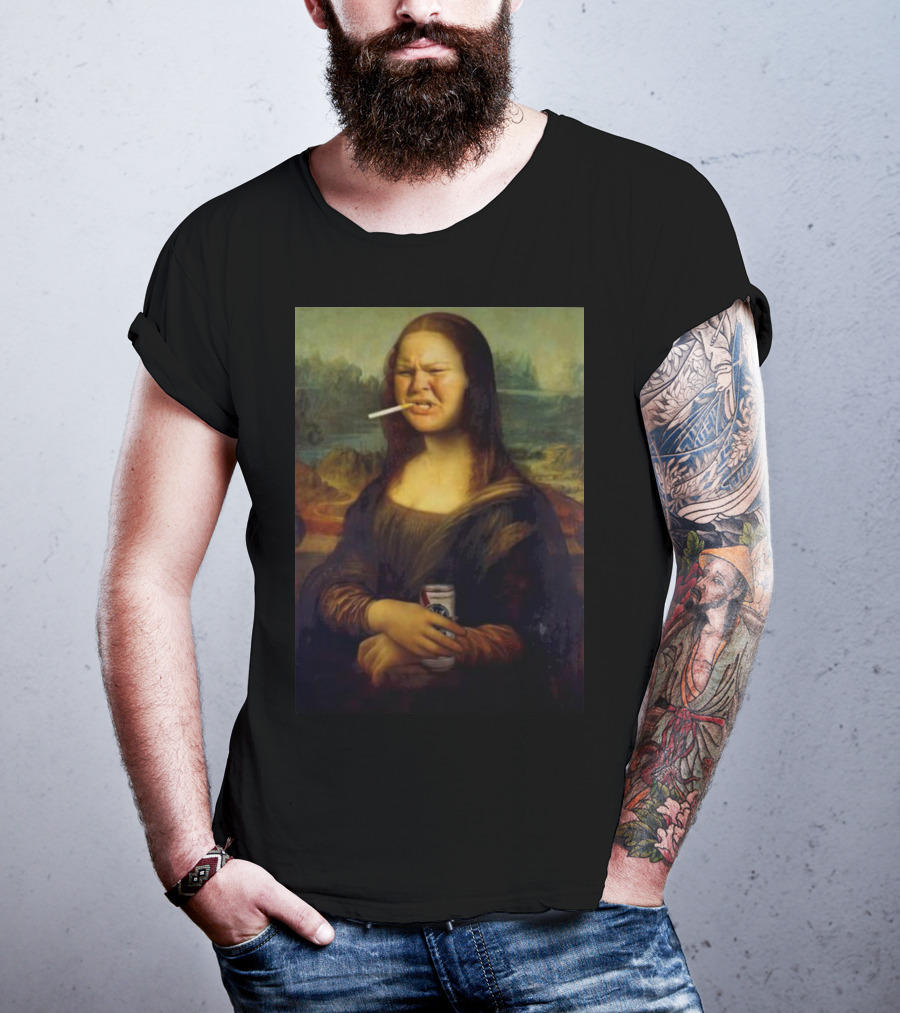 Tammy Mona Lisa Smoking Cigarette Holding Beer Can T-Shirt