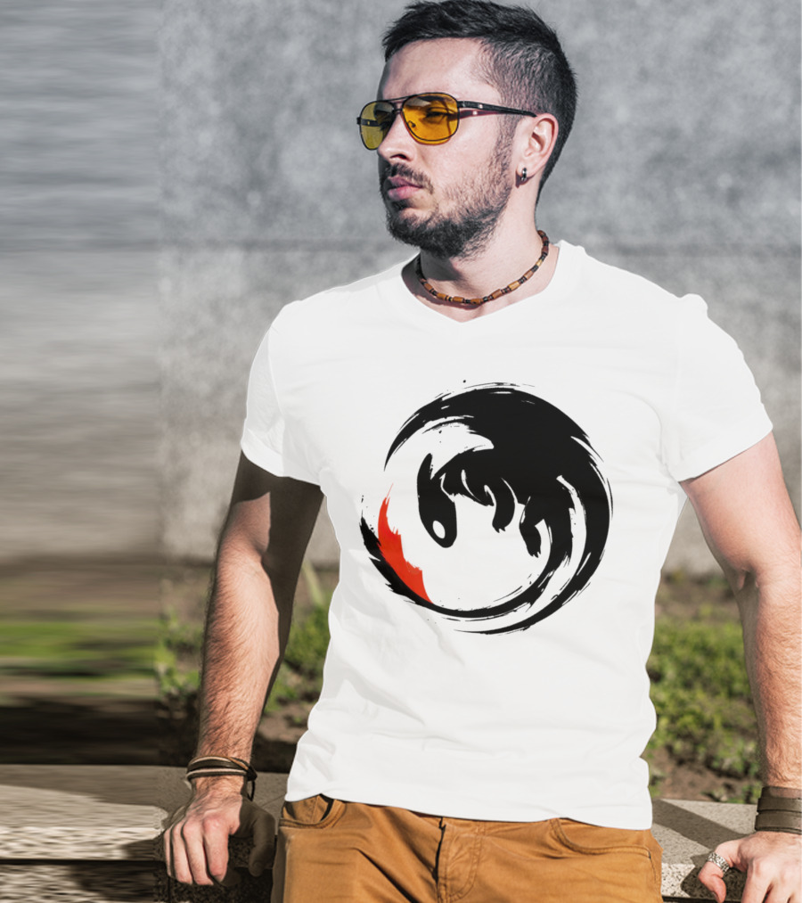 Toothless Night Fury Dragon Ying Yang T-Shirt