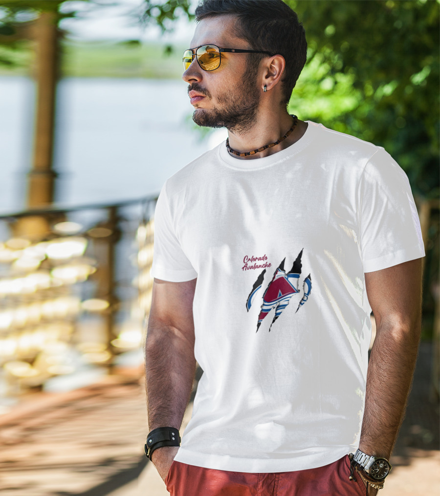 Colorado Avalanche Ice Hockey Scratch T-Shirt