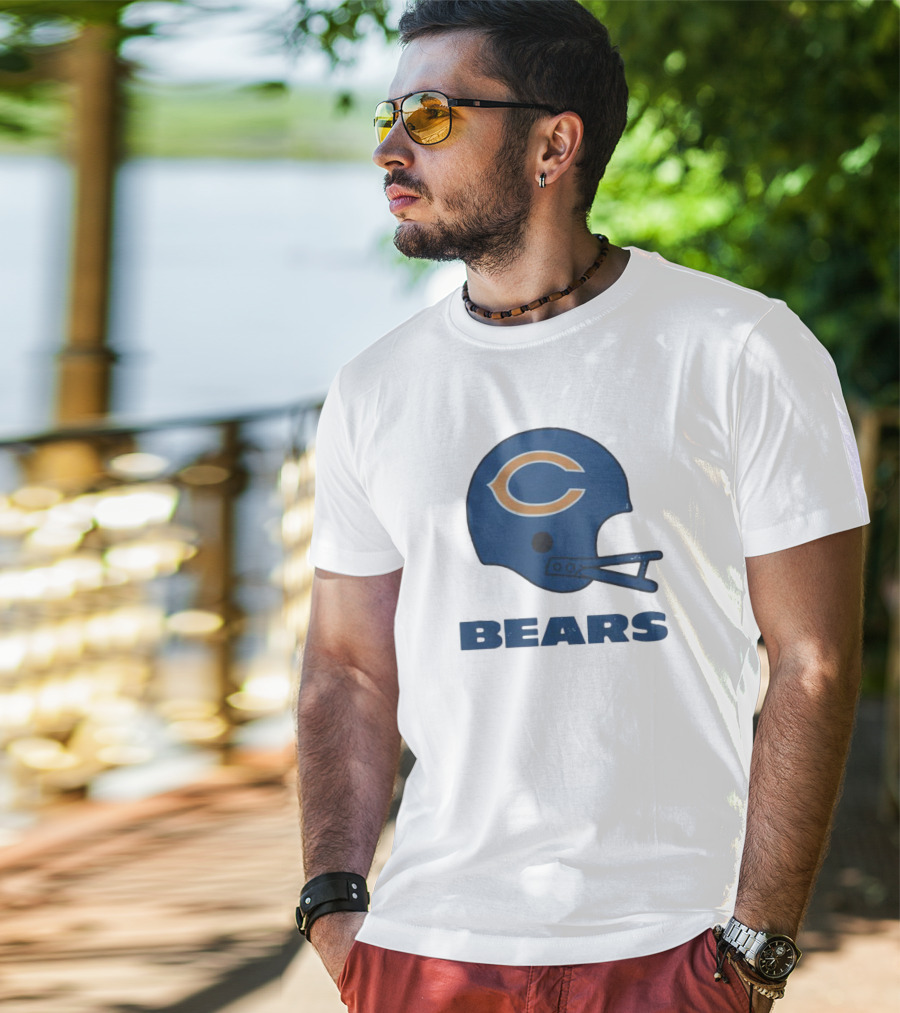 Chicago Bears Helmet Iconic T-Shirt