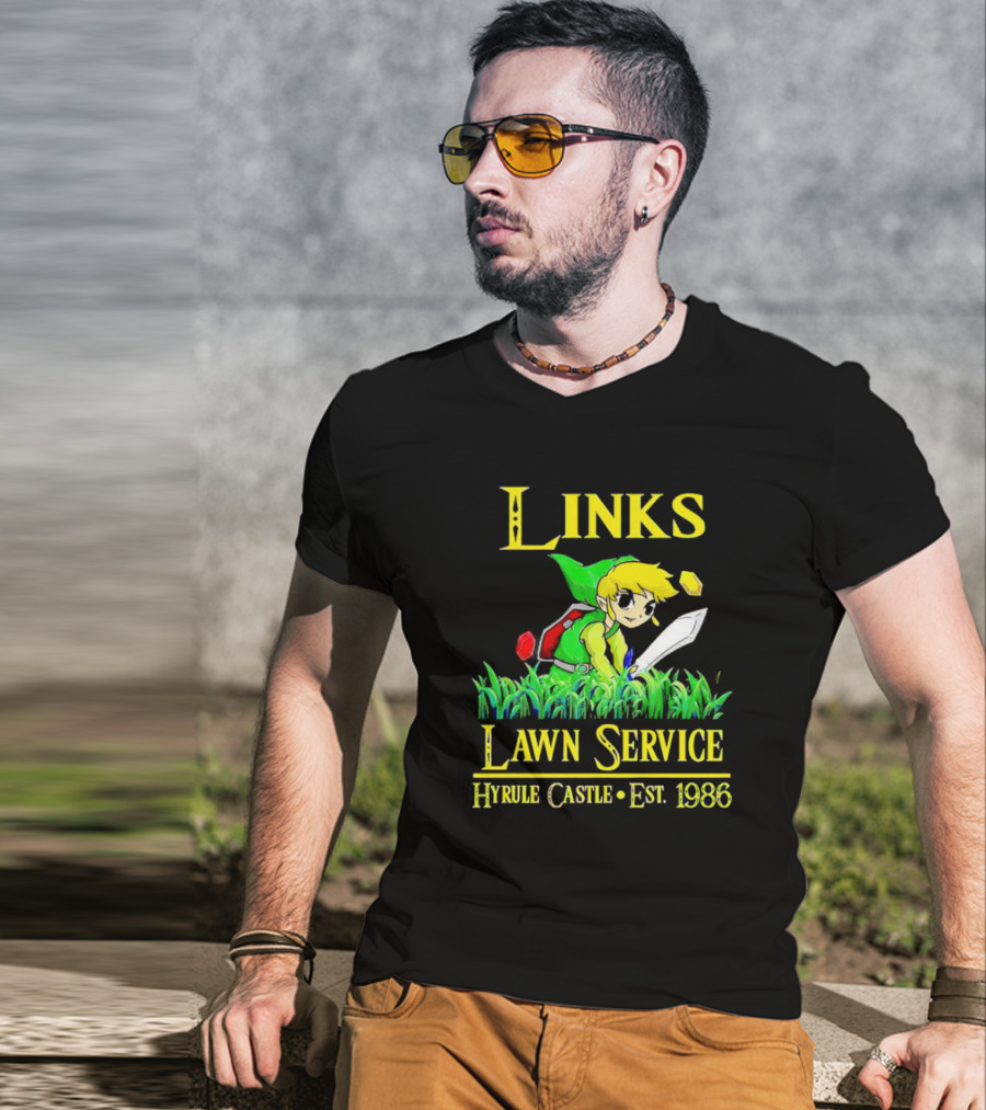 Links Lawn Service Hyrule Castle Est. 1986 T-Shirt