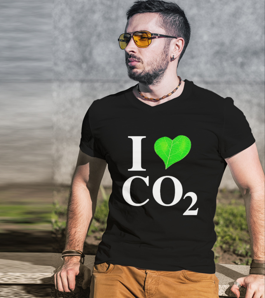 Robin Monotti I Heart CO2 Leaf T-Shirt