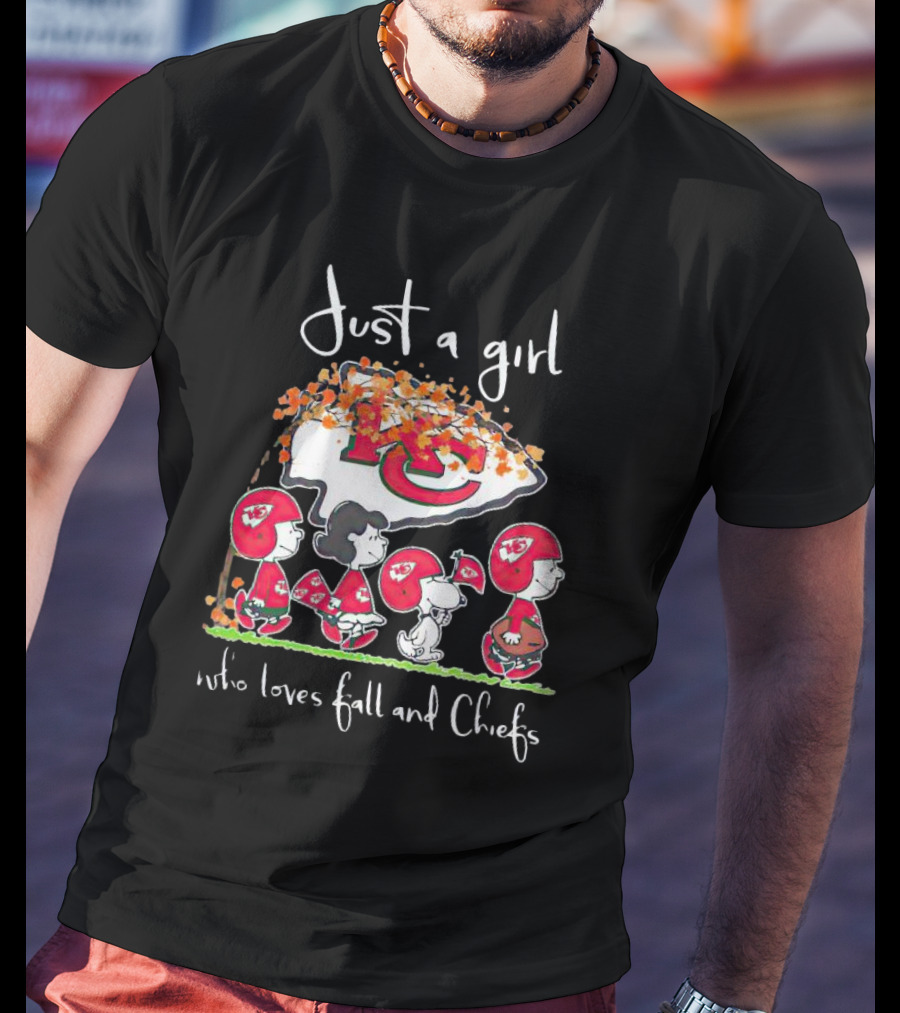 Just A Girl Who Loves Fall And Chiefs Peanuts Characters T-Shirt