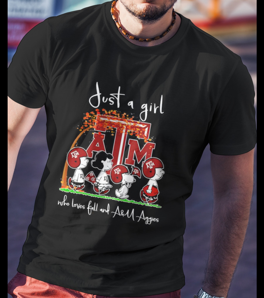 Just A Girl Who Loves Fall And A&M Aggies Peanuts Characters T-Shirt