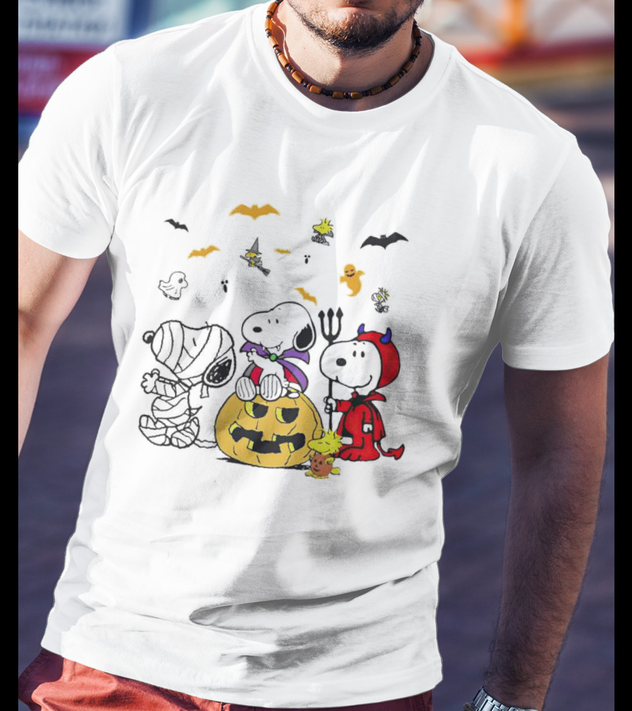 Halloween Snoopy Trick Or Treat With Pumpkin And Ghosts T-Shirt
