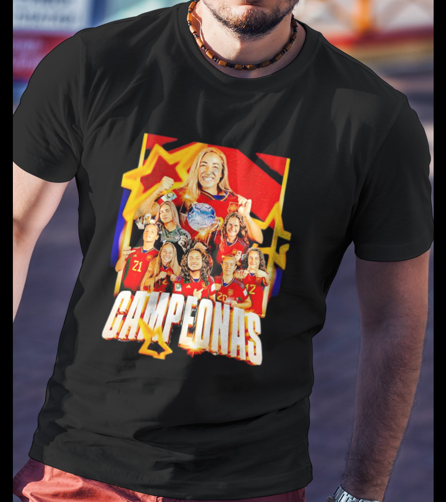 Real Madrid C.F. Campeonas Del Mundo Celebrating Victory With Stars And Smiling Athletes T-Shirt