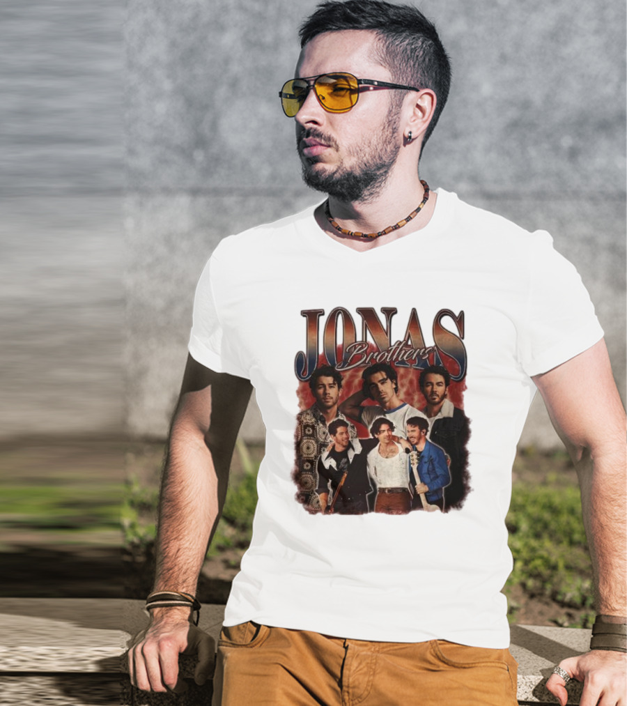 Jonas Brothers Vintage Collage Style Retro Photography T-Shirt