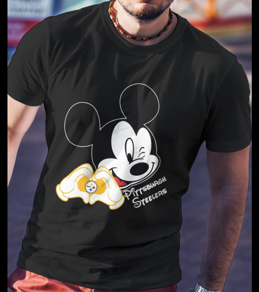 Mickey Mouse Heart Hands Pittsburgh Steelers T-Shirt