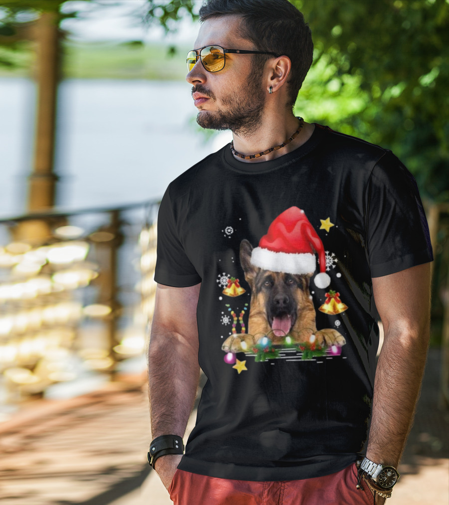 Happy Merry Christmas Lights German Shepherd Dog Festive Santa Hat T-Shirt