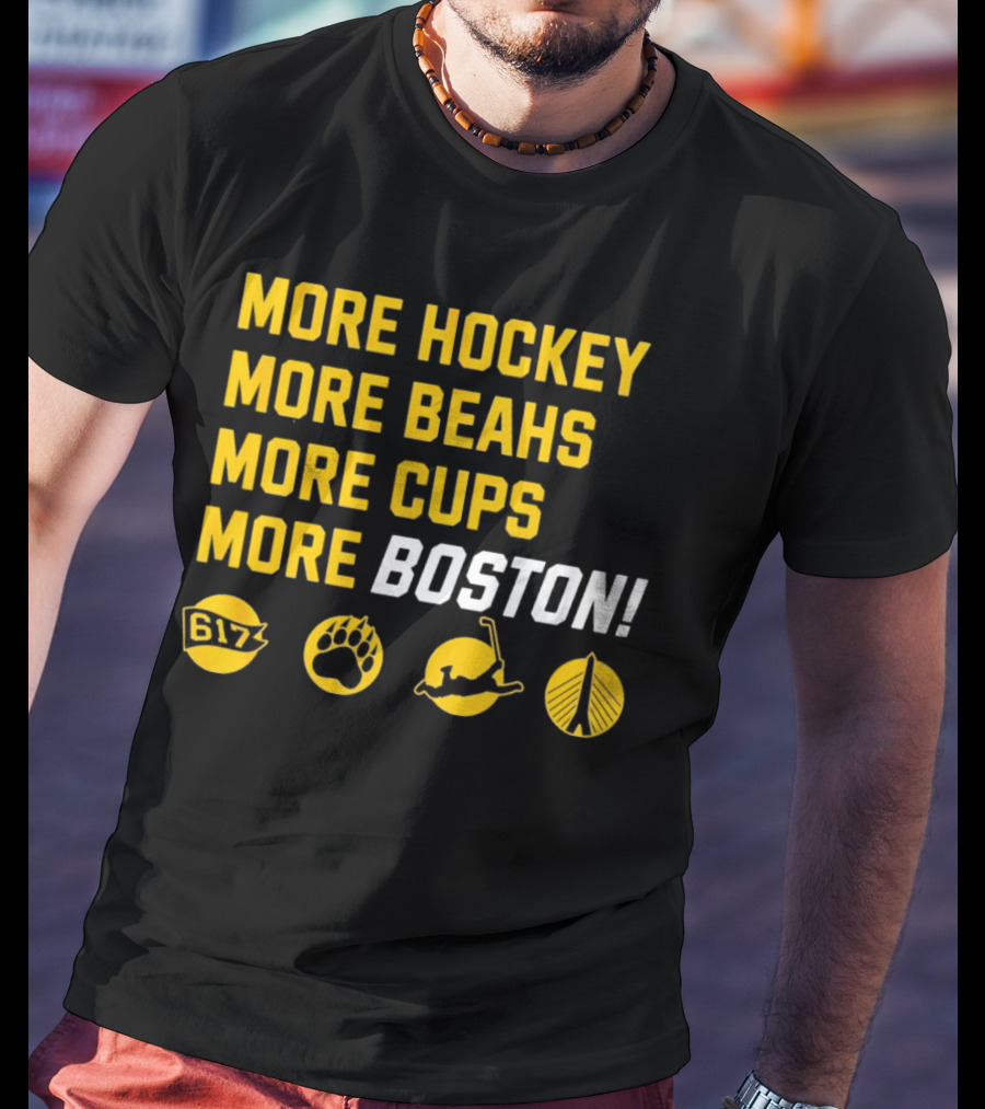 More Hockey More Beahs More Cups More Boston 617 Bear Claw Skater Bridge T-Shirt