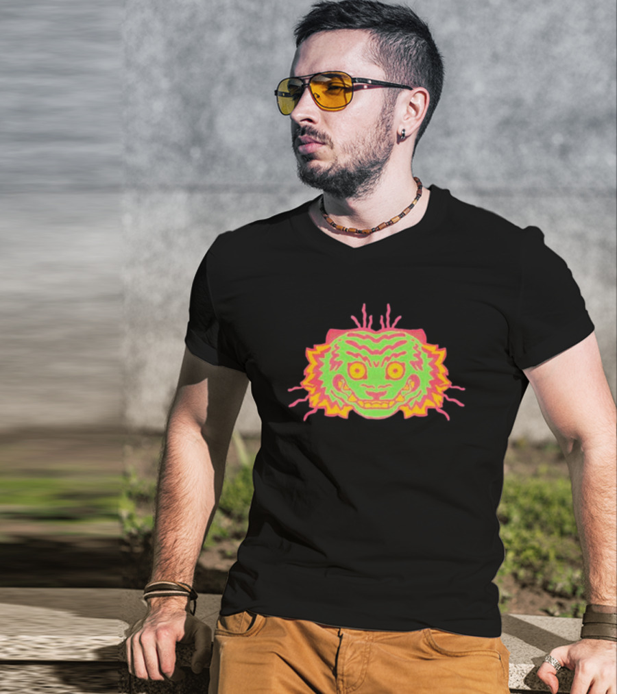 Office Papajoolia Tiger Pipi Film Face Neon Tiger Face T-Shirt