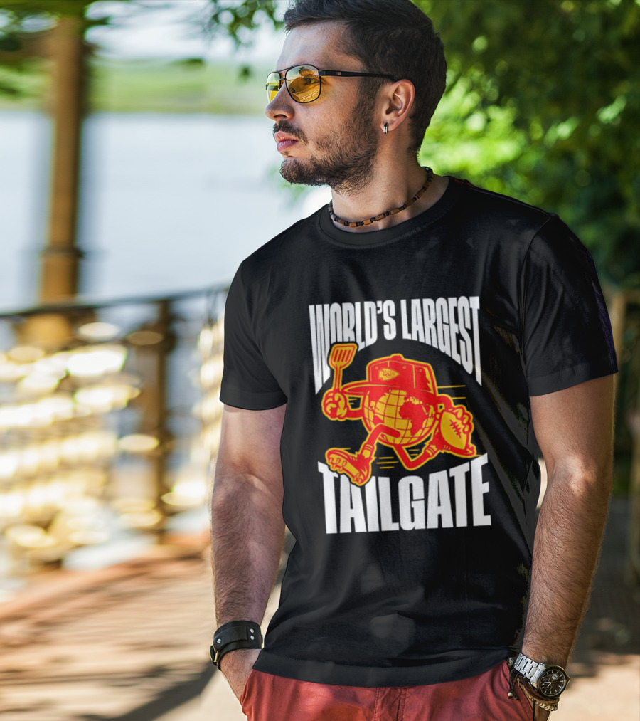 Kansas City Chiefs World's Largest Tailgate Football Grilling T-Shirt