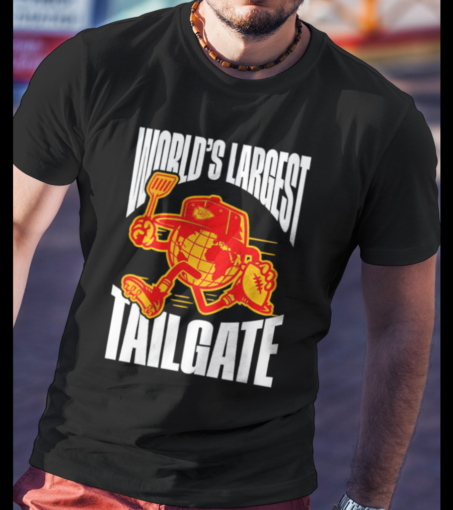 Kansas City Chiefs World's Largest Tailgate Football Grilling T-Shirt