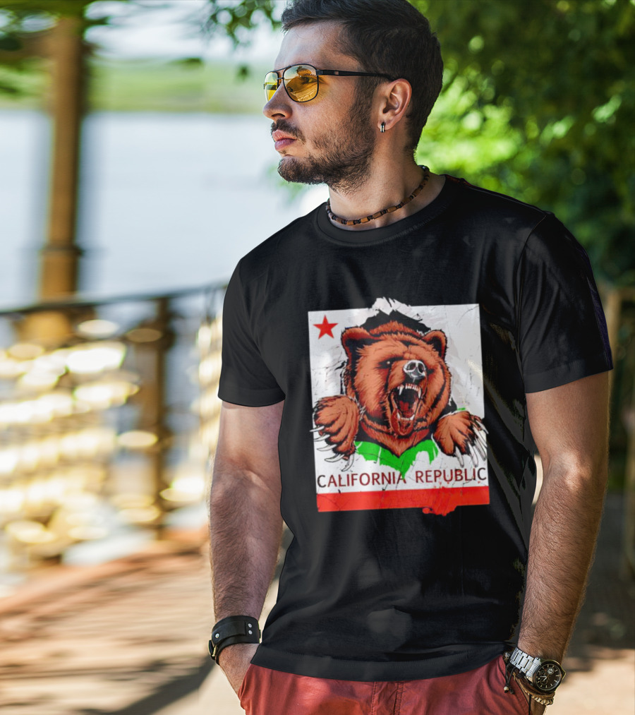 California Republic Bear Roaring Star Red Stripe T-Shirt