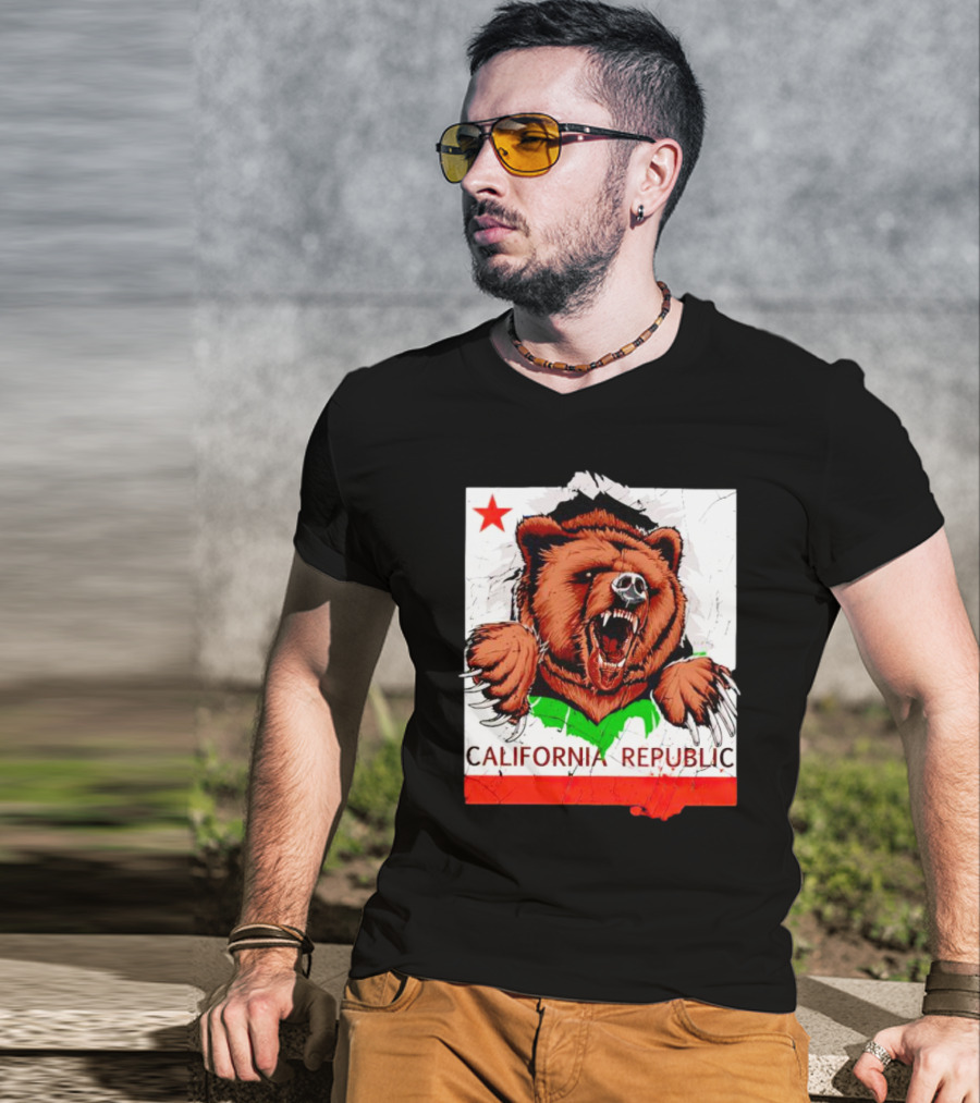 California Republic Bear Roaring Star Red Stripe T-Shirt