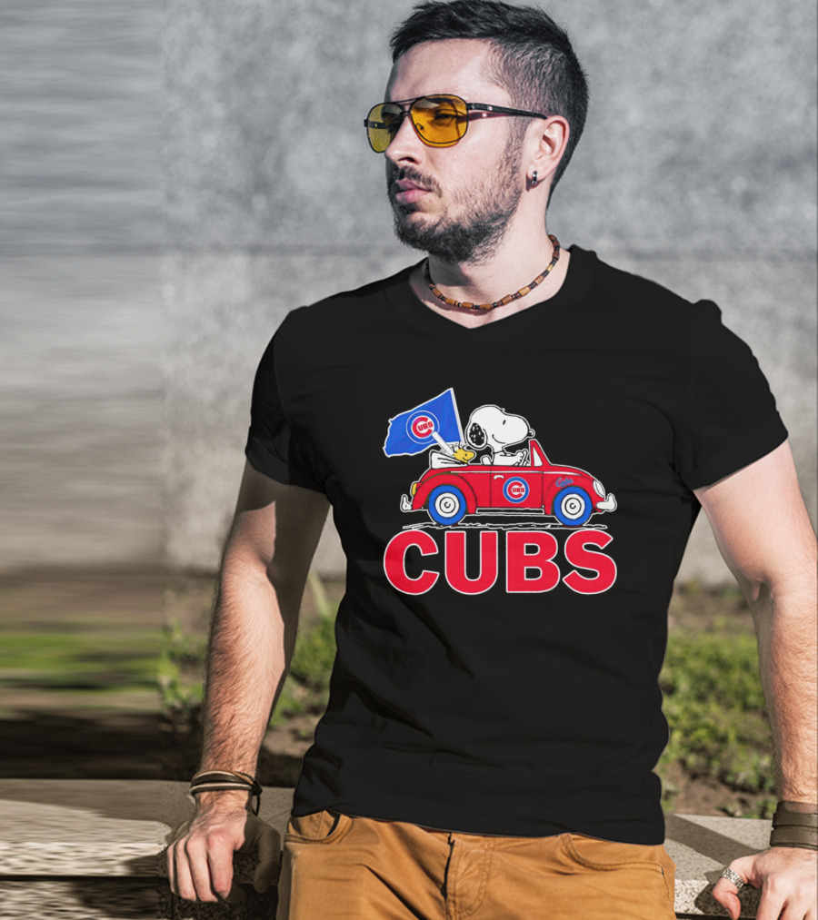 Snoopy Woodstock Chicago Cubs Car Adventure T-Shirt