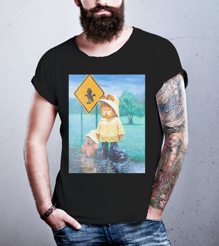 Garfield Rainy Day Yellow Jacket Relaxation T-Shirt