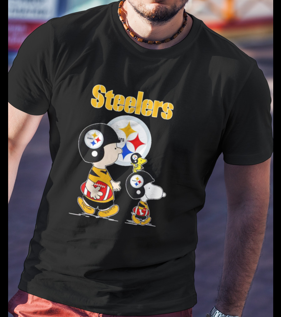 Peanuts Characters With Steelers Football Helmets T-Shirt