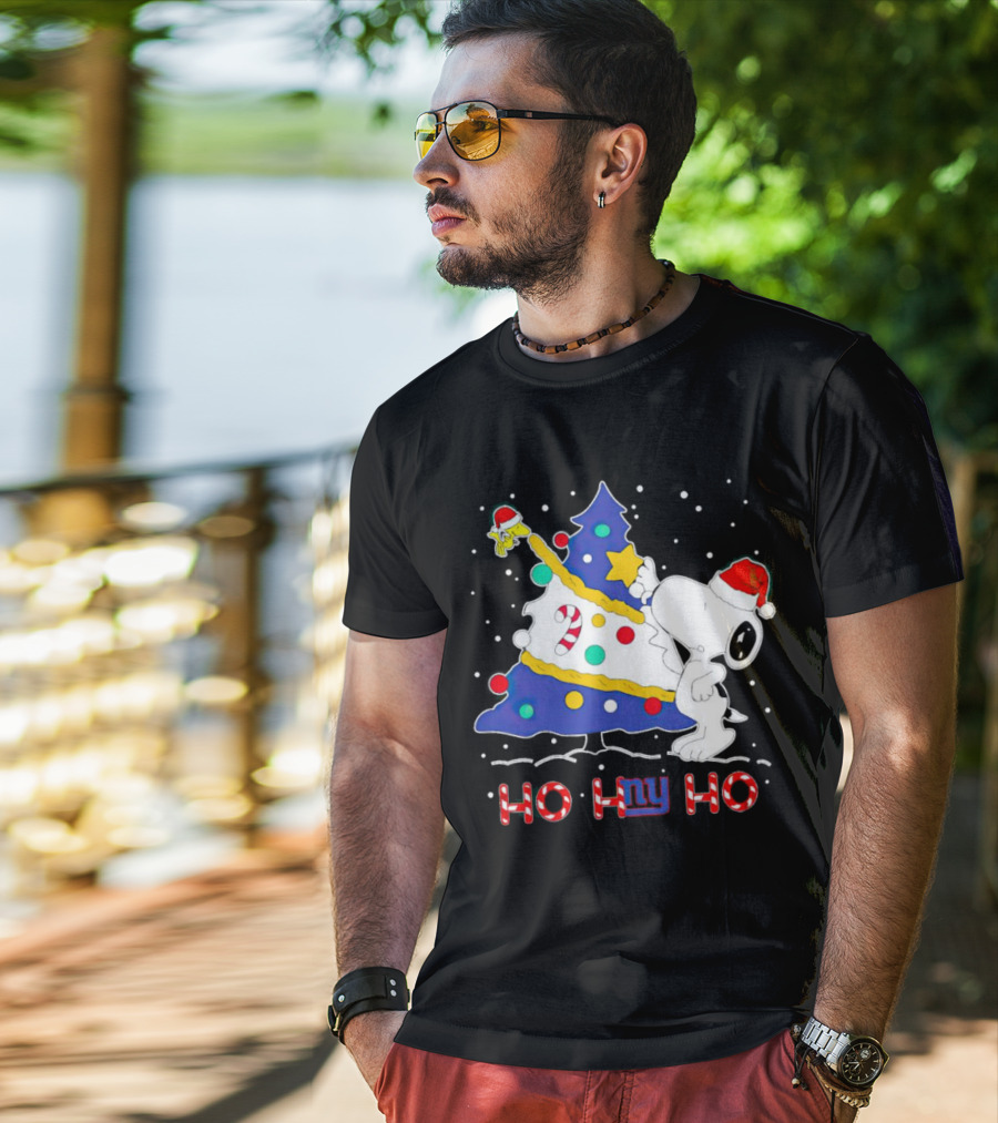Snoopy Woodstock Christmas Tree Ho Ho Ho New York Giants T-Shirt