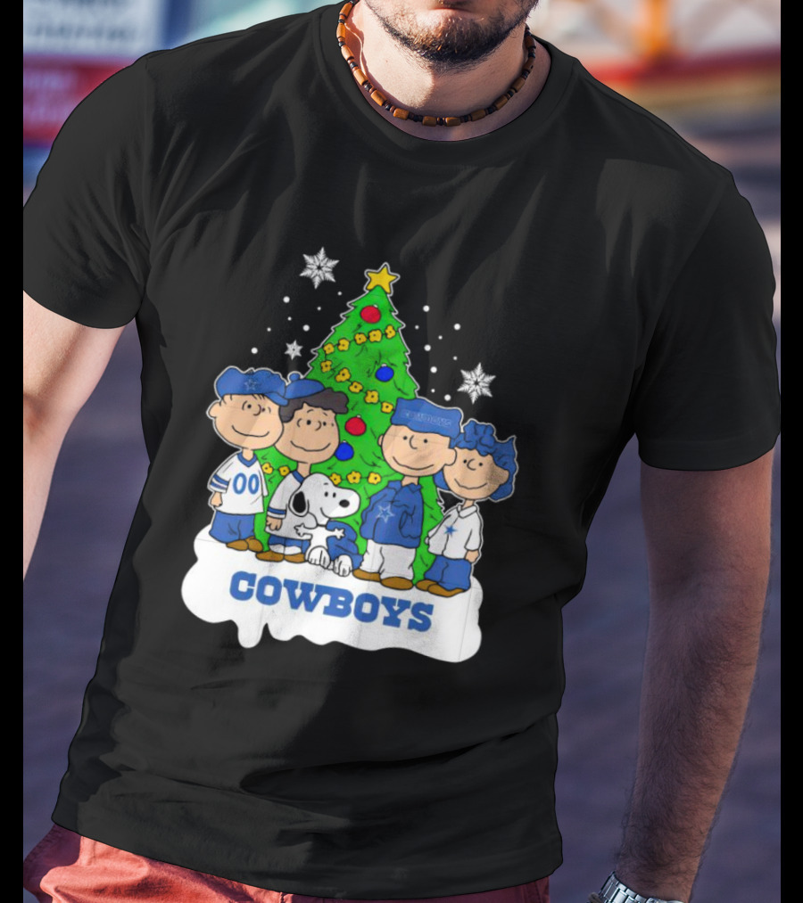 Peanuts Characters Dallas Cowboys Christmas Tree Cowboys T-Shirt
