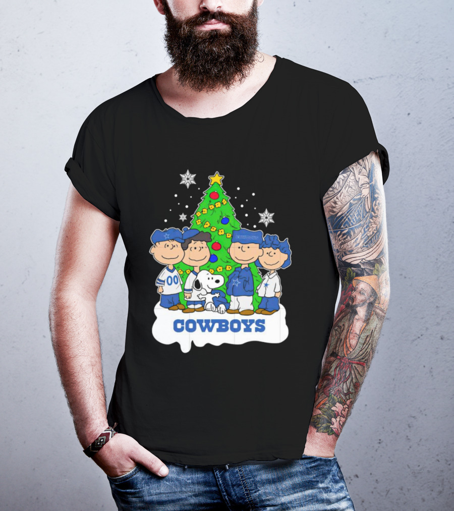 Peanuts Characters Dallas Cowboys Christmas Tree Cowboys T-Shirt