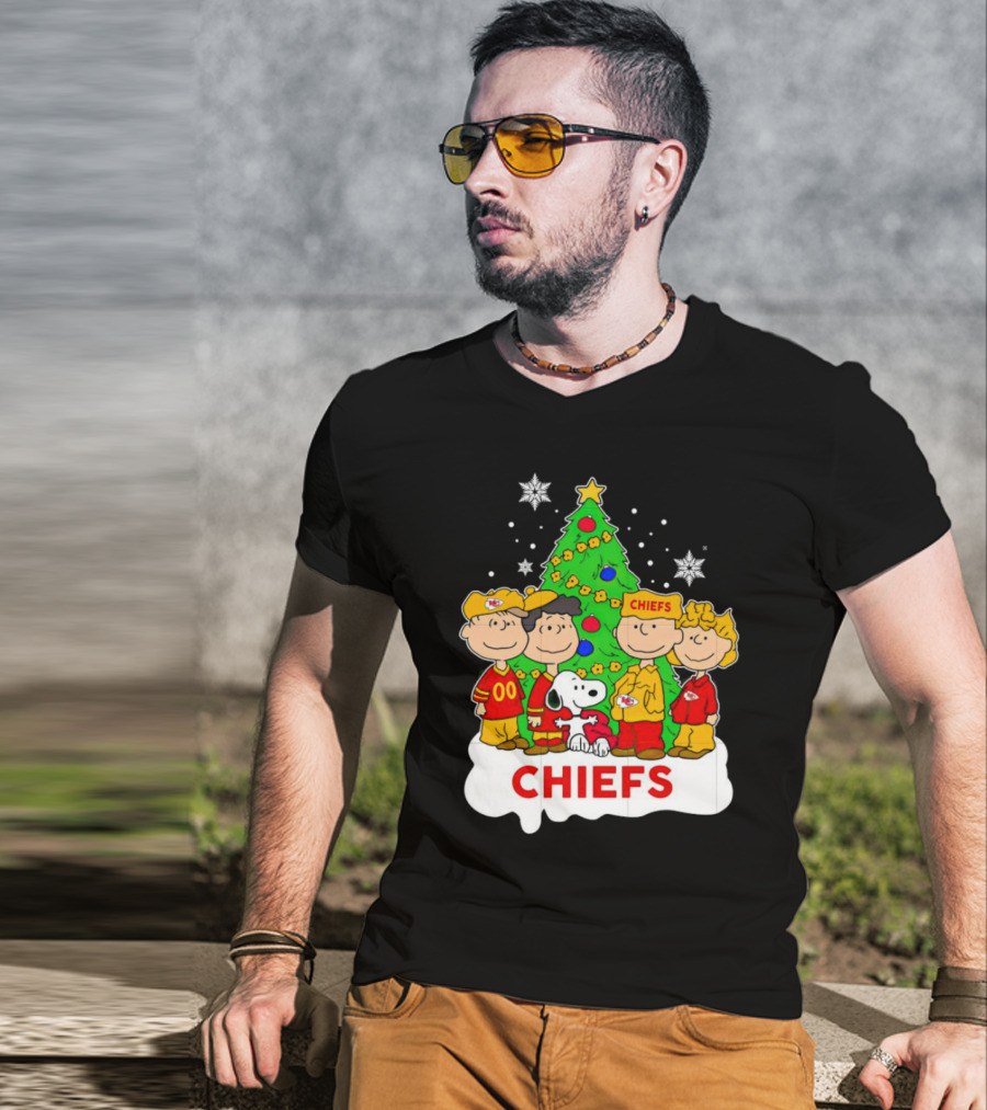 Peanuts Characters Chiefs Christmas Tree T-Shirt