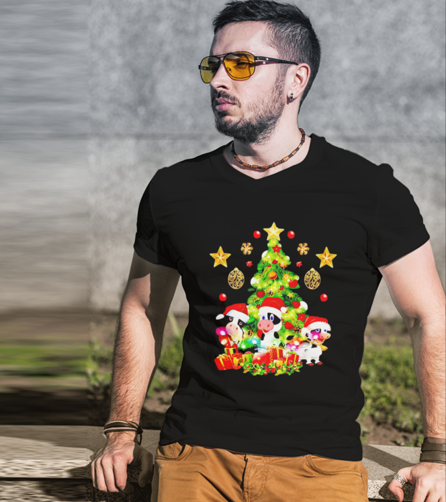 Dairy Cow With Christmas Tree Festive Santa Hats And Presents T-Shirt