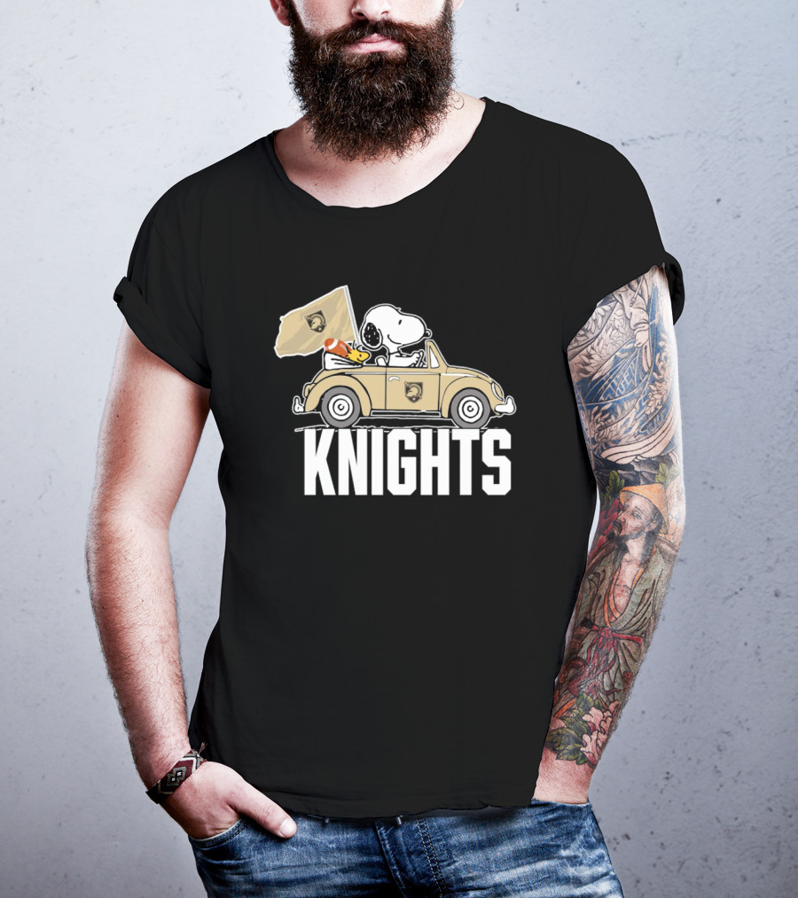 Snoopy And Woodstock Driving Car Army Black Knights Flag T-Shirt