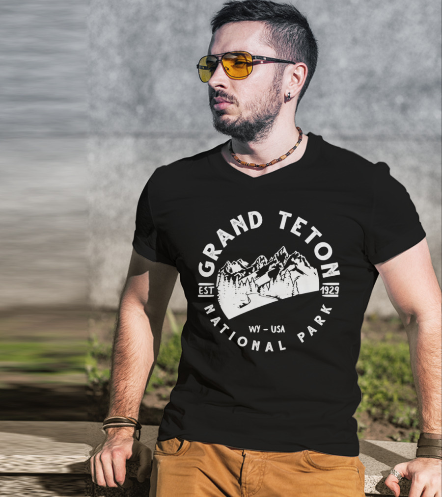 Grand Teton National Park WY USA Est 1929 T-Shirt